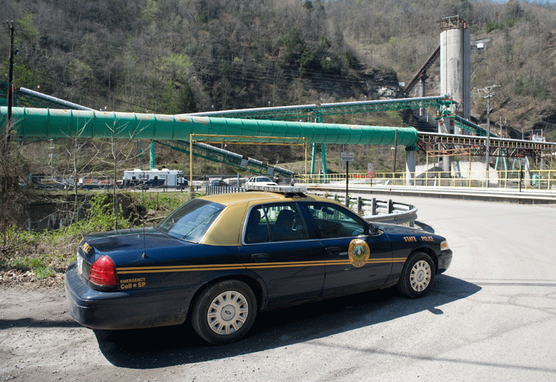 Us Steel Explosion: "It Shook My Chest," Says Nearby Worker – See The Video - ldlu4r5