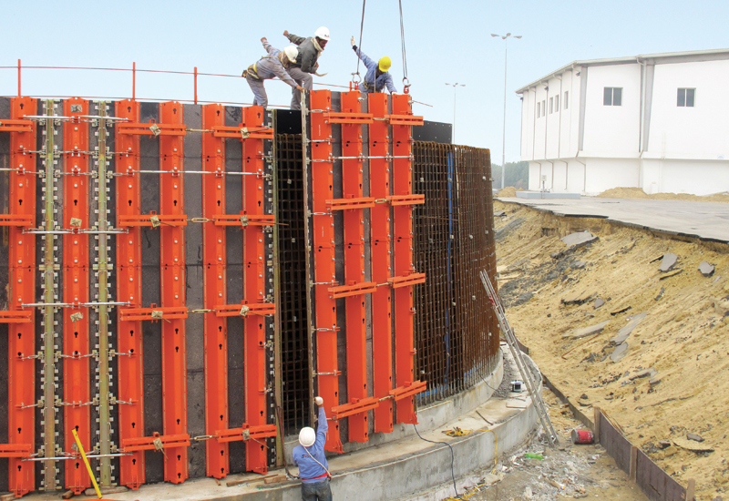 Top form Construction Week Online