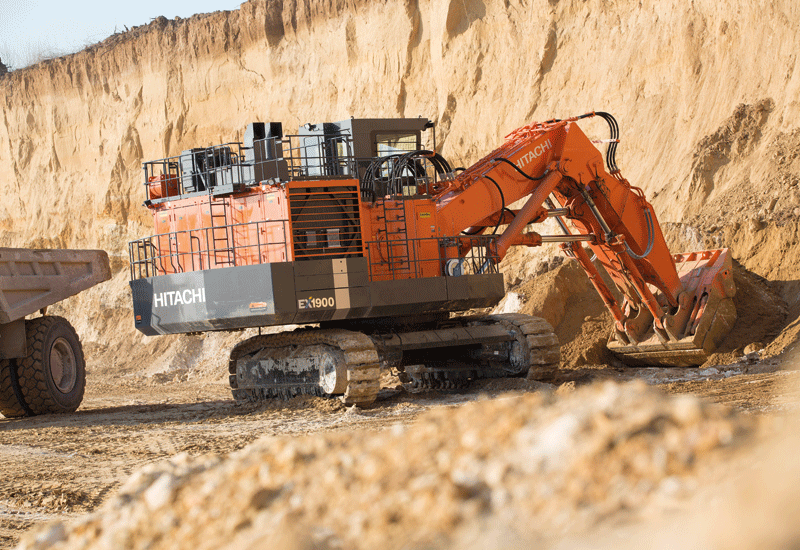 to send two 200-tonne excavators to Qatar - Construction Week Online