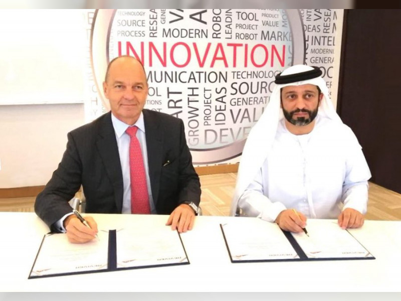 Rta Us S Reviver Inks Mou To Roll Out Digital Number Plates In Dubai Construction Week Online