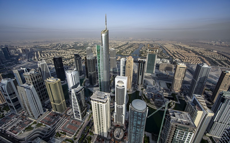 DMCC to install solar panel parking shades across JLT