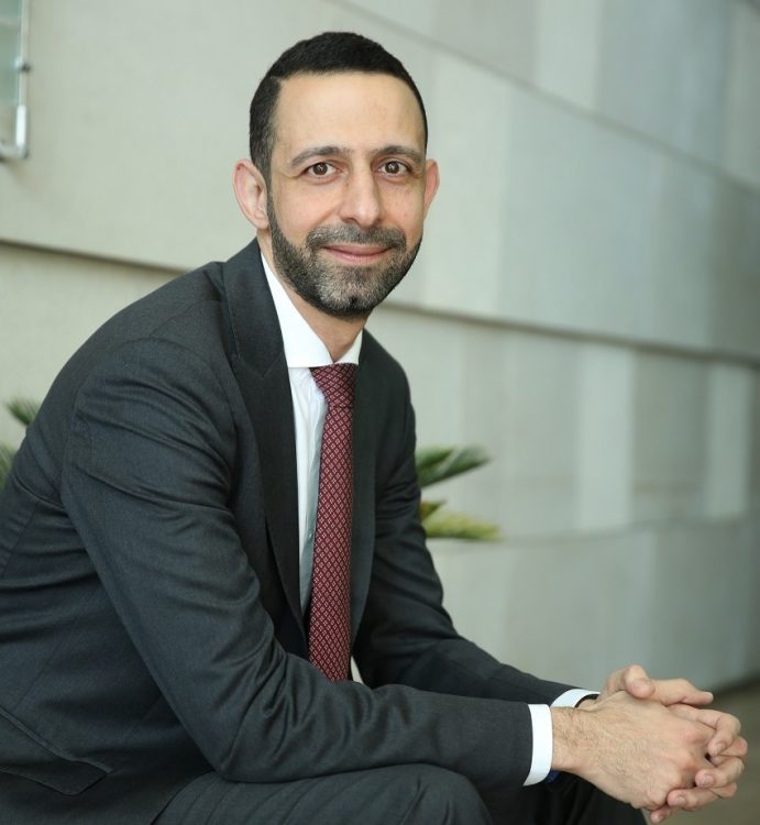 Transforming Abu Dhabi: What Happens When Industrialisation Meets Digitisation?