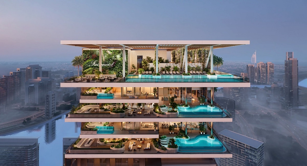 Luxury Dubai penthouse with panoramic views