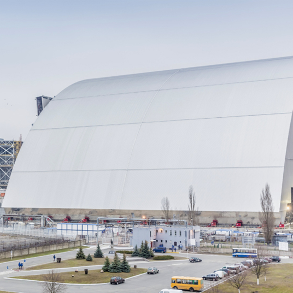 Mammoet Seals Off Chernobyl Reactor With Huge Dome Projects And