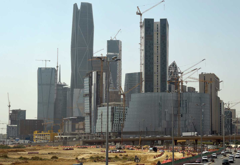 Low fluidity: Contracting firms in Saudi Arabia have reportedly been forced to delay salary payments due to a market-wide slowdown. Low fluidity: Contracting firms in Saudi Arabia have reportedly been forced to delay salary payments due to a market-wide slowdown.