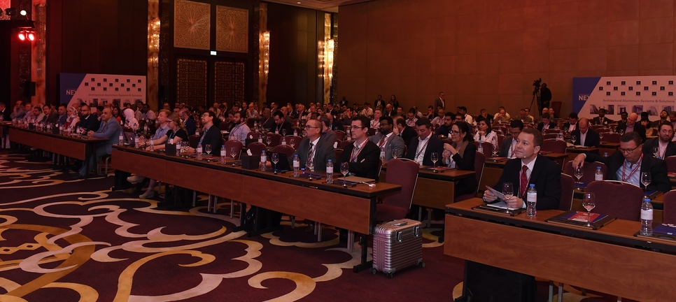 Over 400 participants at the conferencelistened to industry experts present the best faade solutions to reduce energy consumption in the Middle East. Over 400 participants at the conferencelistened to industry experts present the best faade solutions to reduce energy consumption in the Middle East.