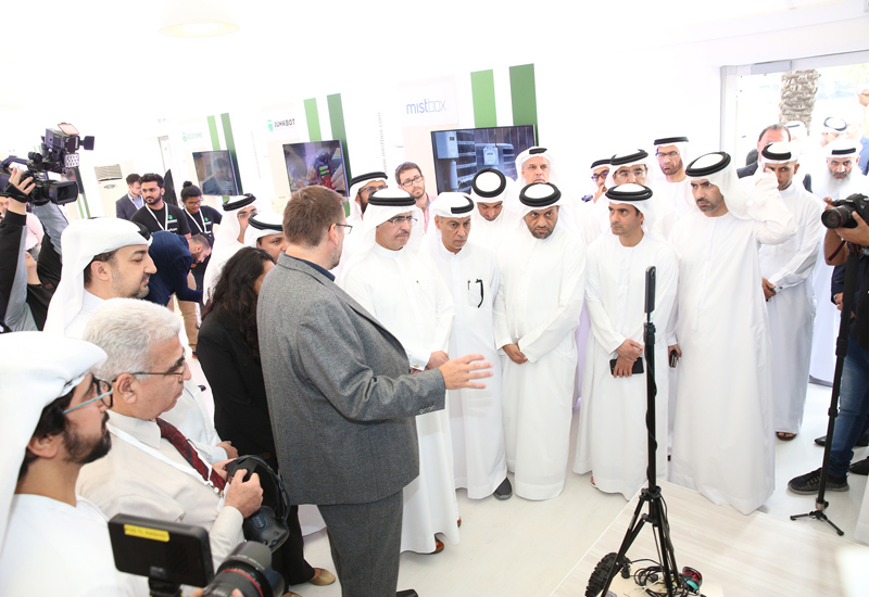 DEWA launched a pilot project for the world’s first virtual reality (VR) remote inspection for utility maintenance. DEWA launched a pilot project for the world’s first virtual reality (VR) remote inspection for utility maintenance.