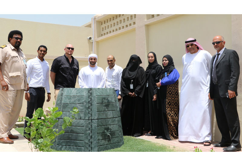 13 thermal fertilizer containers were distributed by Dubai Municipality. 13 thermal fertilizer containers were distributed by Dubai Municipality.