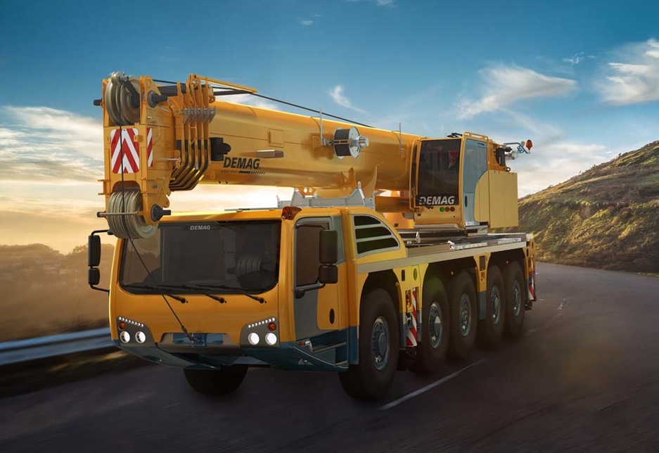 The Demag AC 130-5 has a 130-tonne capacity and a compact 14.3m-long, 2.75m-wide carrier. The Demag AC 130-5 has a 130-tonne capacity and a compact 14.3m-long, 2.75m-wide carrier.
