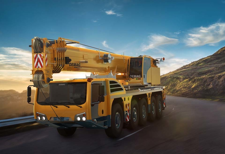 The Demag AC 130-5 has a 130-tonne capacity and a compact 14.3m-long, 2.75m-wide carrier. The Demag AC 130-5 has a 130-tonne capacity and a compact 14.3m-long, 2.75m-wide carrier.