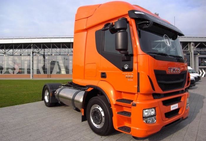 An Iveco Stralis LNG with the distinctive LNG canisters on either side of the truck body. An Iveco Stralis LNG with the distinctive LNG canisters on either side of the truck body.