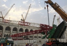 The crane accident at the Makkah Grand Mosque killed 107 people. The crane accident at the Makkah Grand Mosque killed 107 people.