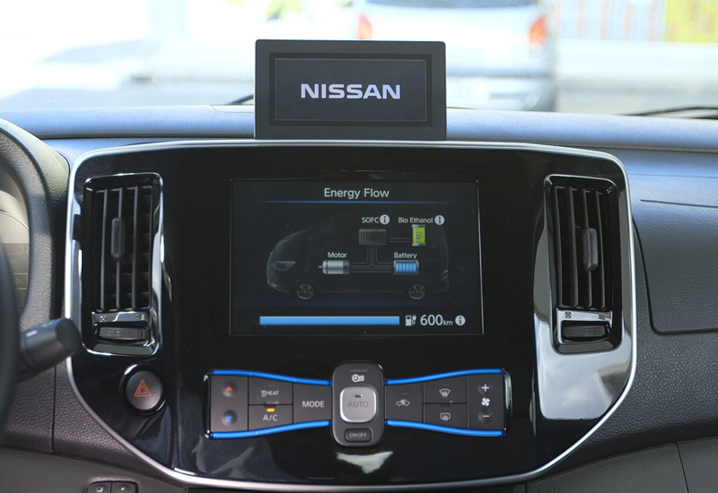 Nissan’s zero-emission e-NV200 prototype is powered by a solid-oxide fuel cell (SOFC), and boasts a cruising range in excess of 600km. Nissan’s zero-emission e-NV200 prototype is powered by a solid-oxide fuel cell (SOFC), and boasts a cruising range in excess of 600km.