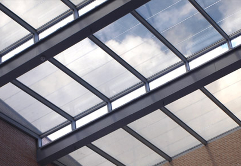Onyx Solar’s photovoltaic (PV) glass generates electricity from solar energy. Onyx Solar’s photovoltaic (PV) glass generates electricity from solar energy.