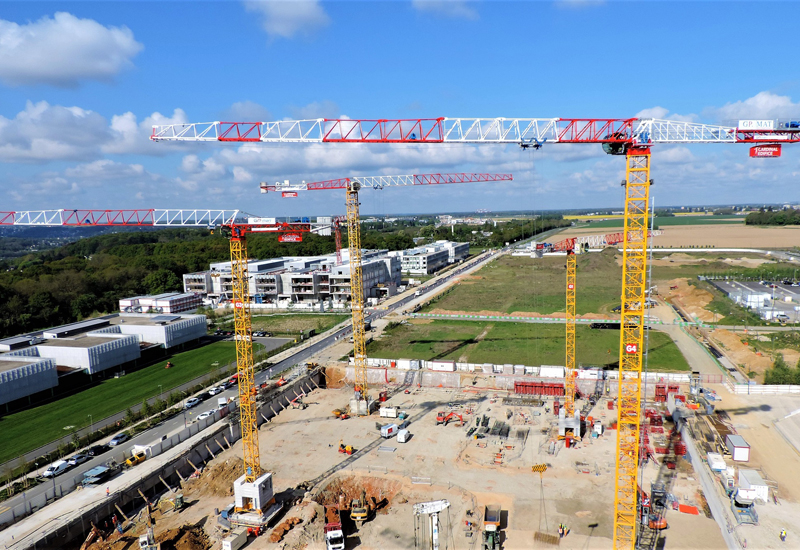 The tower cranes were installed by GP Mat, Raimondi’s exclusive agent in France. The tower cranes were installed by GP Mat, Raimondi’s exclusive agent in France.