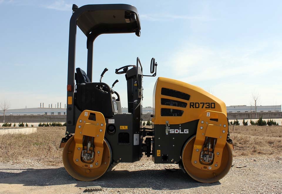 The RD730 is equipped with a Kubota D1803-M-E3B engine that delivers 24.8kW of net power at 2,400rpm. The RD730 is equipped with a Kubota D1803-M-E3B engine that delivers 24.8kW of net power at 2,400rpm.