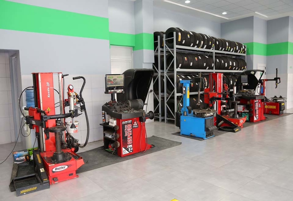 Tyreplus's Michelin-certified technicians offer tyre and vehicle maintenance services. Tyreplus's Michelin-certified technicians offer tyre and vehicle maintenance services.
