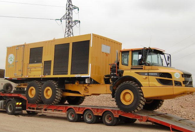 A Volvo A30F articulated dump truck equipped with service equipment for the machines around the mines. A Volvo A30F articulated dump truck equipped with service equipment for the machines around the mines.