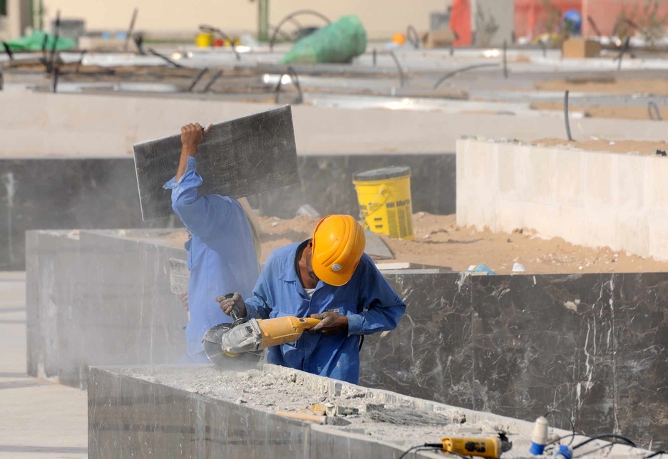 Approximately 85% of respondents who intend to change jobs expect to remain in the GCC. Approximately 85% of respondents who intend to change jobs expect to remain in the GCC.