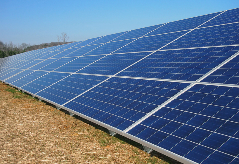 Each year will see the implementation of 300MW, 300MW and 200MW, for the phase to be operational by 2020. Each year will see the implementation of 300MW, 300MW and 200MW, for the phase to be operational by 2020.