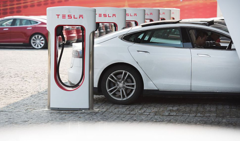 50 Tesla vehicles are being operated as taxis in Dubai. 50 Tesla vehicles are being operated as taxis in Dubai.
