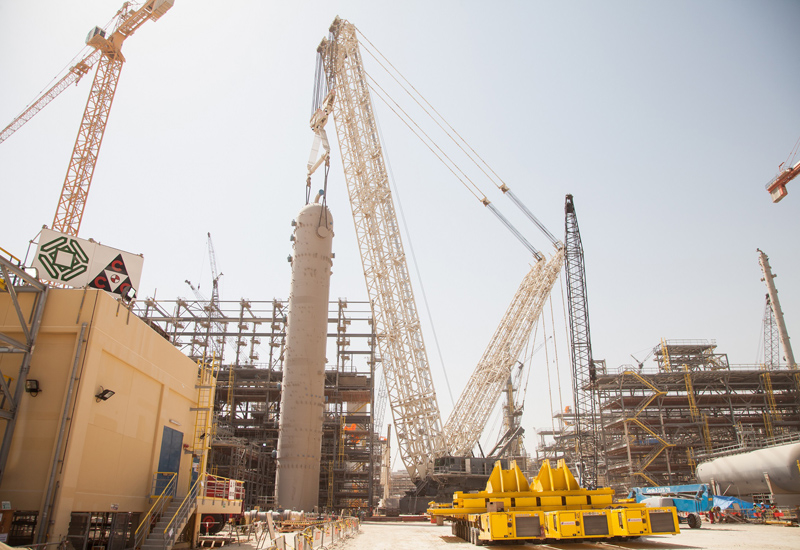 Al Jaber used its Terex CC 8800-1 TWIN to lift two 1,300-tonne AGR absorbers at a petrochemical development in Qatar. Al Jaber used its Terex CC 8800-1 TWIN to lift two 1,300-tonne AGR absorbers at a petrochemical development in Qatar.