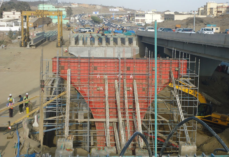 Al Khodari workers on a bridge project in Saudi Arabia Al Khodari workers on a bridge project in Saudi Arabia
