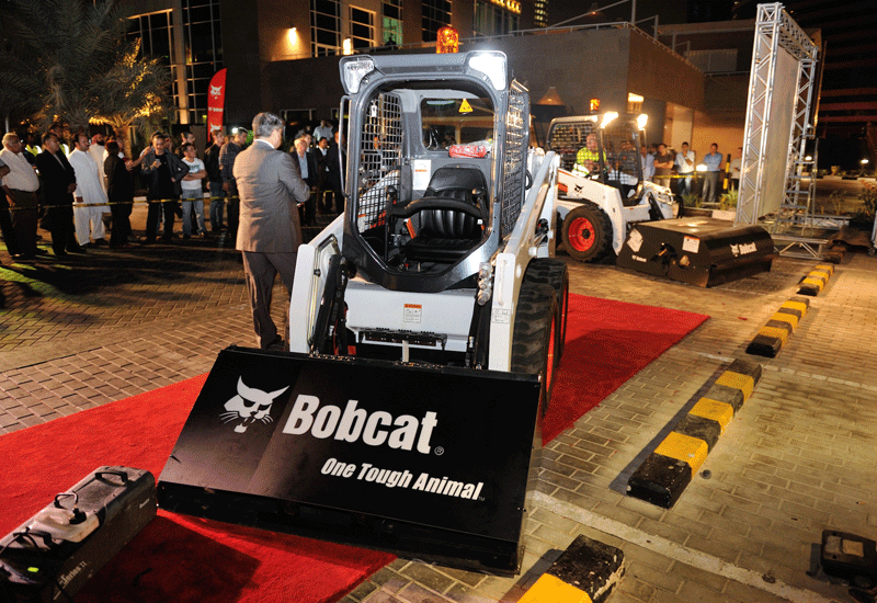 The Bobcat S450 launch event was attended by senior management personnel from Jaidah Group and Bobcat, and a selection of the companies’ Qatari partne The Bobcat S450 launch event was attended by senior management personnel from Jaidah Group and Bobcat, and a selection of the companies’ Qatari partne