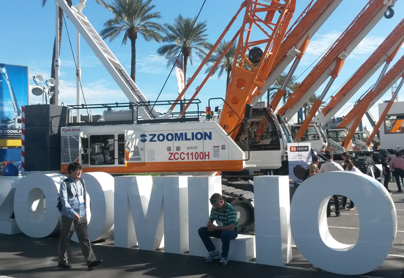 Zoomlion says that its ZCC1100 will achieve applications in the Middle East as well as in the US. Zoomlion says that its ZCC1100 will achieve applications in the Middle East as well as in the US.