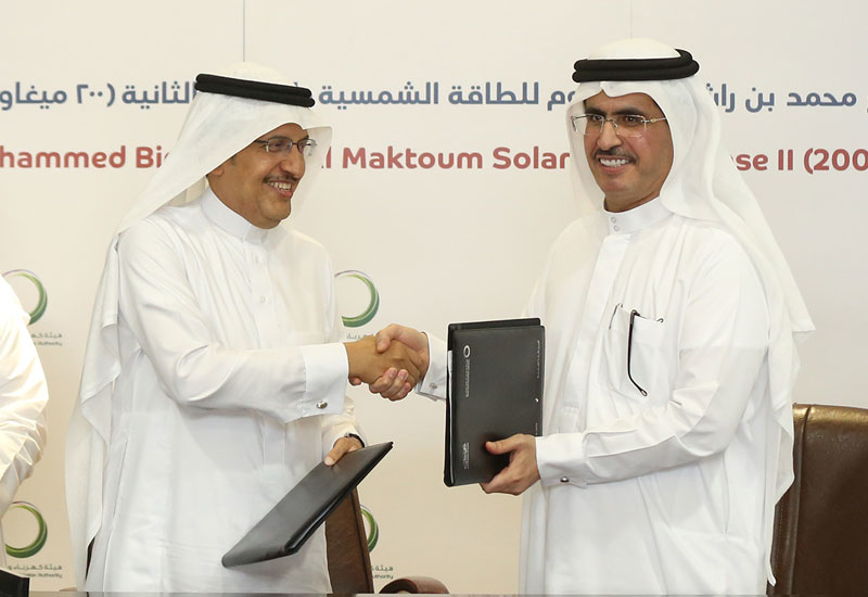 Mohammed A. Abunayyan, chairman of ACWA Power and HE Saeed Mohammed Al Tayer, managing director and CEO of Dubai Electricity and Water Authority Mohammed A. Abunayyan, chairman of ACWA Power and HE Saeed Mohammed Al Tayer, managing director and CEO of Dubai Electricity and Water Authority