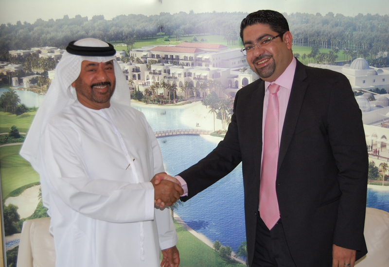 Ali Mohamed Sadeq Al Baloushi of Ghantoot Gulf Contracting (left), with Mohammed Tahaineh of Damac Properties (right). Ali Mohamed Sadeq Al Baloushi of Ghantoot Gulf Contracting (left), with Mohammed Tahaineh of Damac Properties (right).
