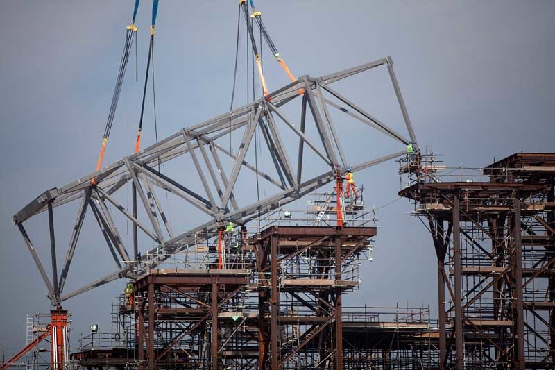 Placement of the first segment of Louvre Abu Dhabi's dome Placement of the first segment of Louvre Abu Dhabi's dome