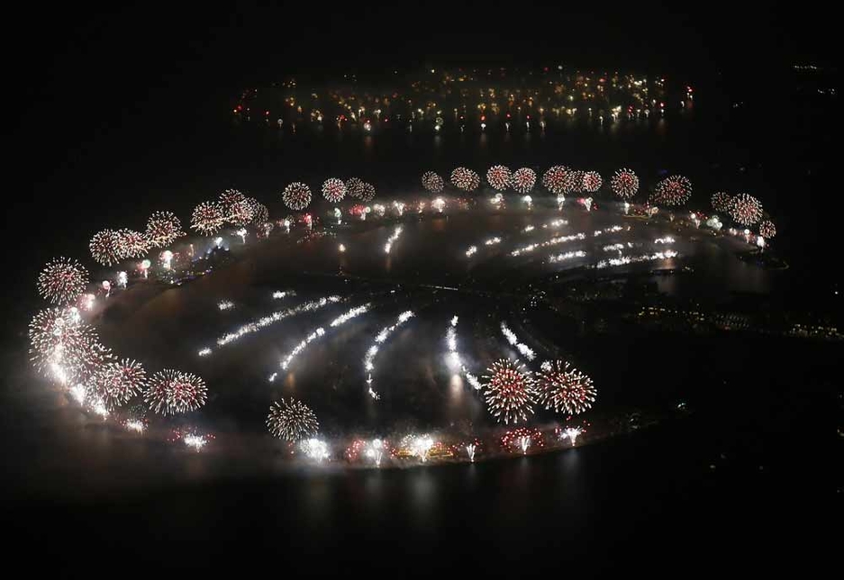 NEWS, Facilities Management, Burj khalifa, Dubai municipality, Fireworks, New year, Waste collection, Waste management NEWS, Facilities Management, Burj khalifa, Dubai municipality, Fireworks, New year, Waste collection, Waste management