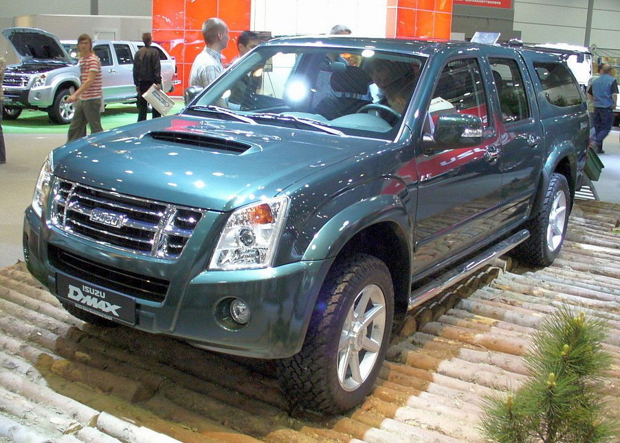 Isuzu Introduces D Max Pickup Trucks To India Products And Services Construction Week Online