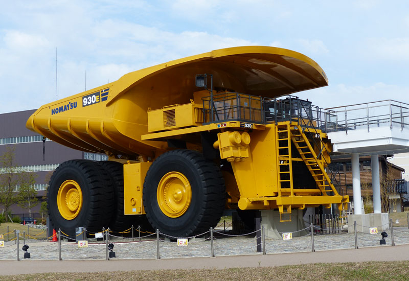 The Komatsu 930E is the best selling ultra-class haul truck in the world. The Komatsu 930E is the best selling ultra-class haul truck in the world.