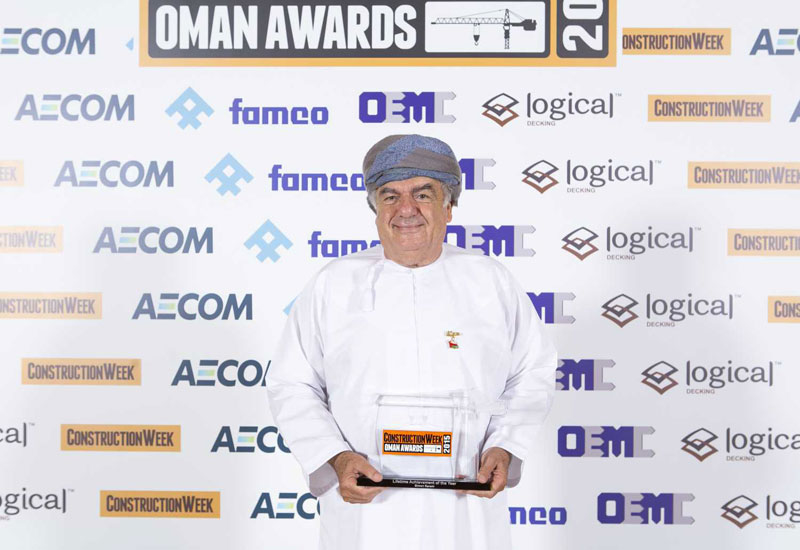 Simon Karam of Al Taher Group with his Lifetime Achievement award Simon Karam of Al Taher Group with his Lifetime Achievement award
