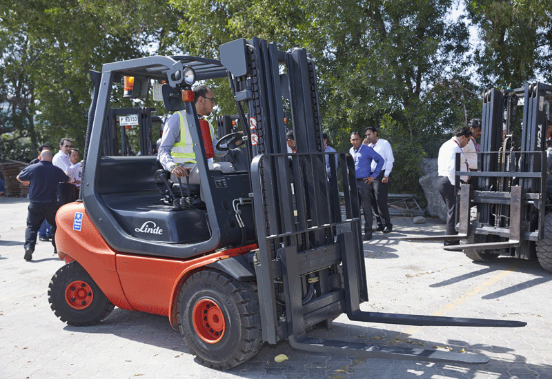 Attendees at the conference were given the opportunity to compare the Linde H30D with a selection of rival models Attendees at the conference were given the opportunity to compare the Linde H30D with a selection of rival models