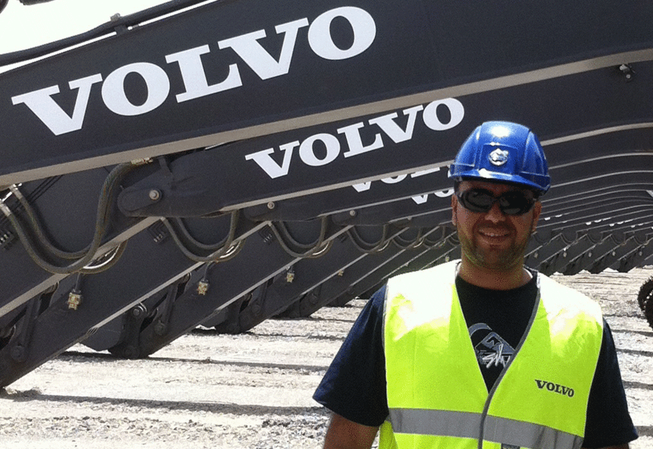 Al-Bloushi says that much of his working day is spent supporting FAMCO customers with maintenance. Al-Bloushi says that much of his working day is spent supporting FAMCO customers with maintenance.