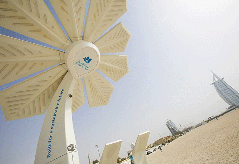 Solar panel powered palm-tree inspired Wi-Fi stations Solar panel powered palm-tree inspired Wi-Fi stations