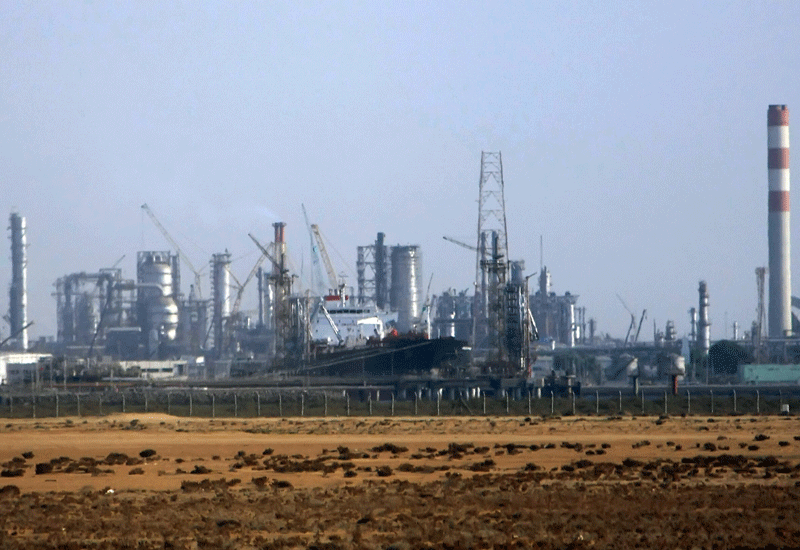 The Rabigh refinery complex will be capable of producing 5 MTPA of petrochemicals and 15 MTPA of The Rabigh refinery complex will be capable of producing 5 MTPA of petrochemicals and 15 MTPA of