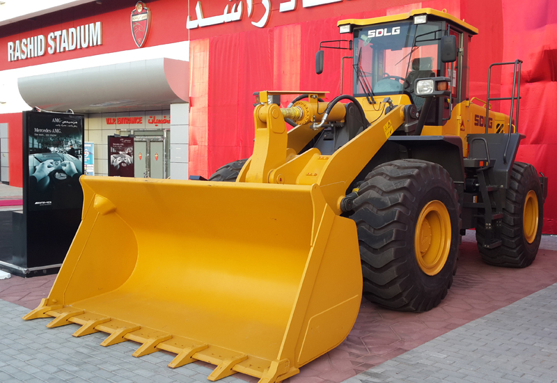 The LG958L wheel loader greeted SDLG customers outside Al-Rashid Stadium's VIP entrance. The LG958L wheel loader greeted SDLG customers outside Al-Rashid Stadium's VIP entrance.