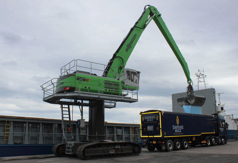 The SENNEBOGEN 835 R Special is moving 1,500 tonnes of material every day at the Port of Berwick. The SENNEBOGEN 835 R Special is moving 1,500 tonnes of material every day at the Port of Berwick.