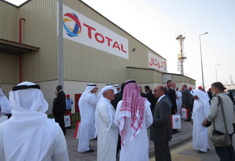 Saudi citizens and residents attend a Saudi Total function. Saudi citizens and residents attend a Saudi Total function.
