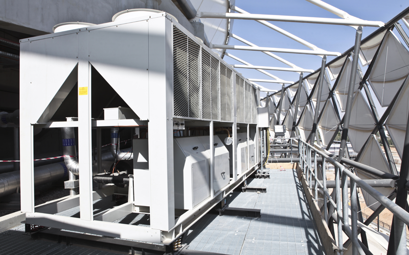 A special steel cantilever had to be designed and constructed to hold two of the stadium's four chillers and maintain the carefully conceived aestheti A special steel cantilever had to be designed and constructed to hold two of the stadium's four chillers and maintain the carefully conceived aestheti