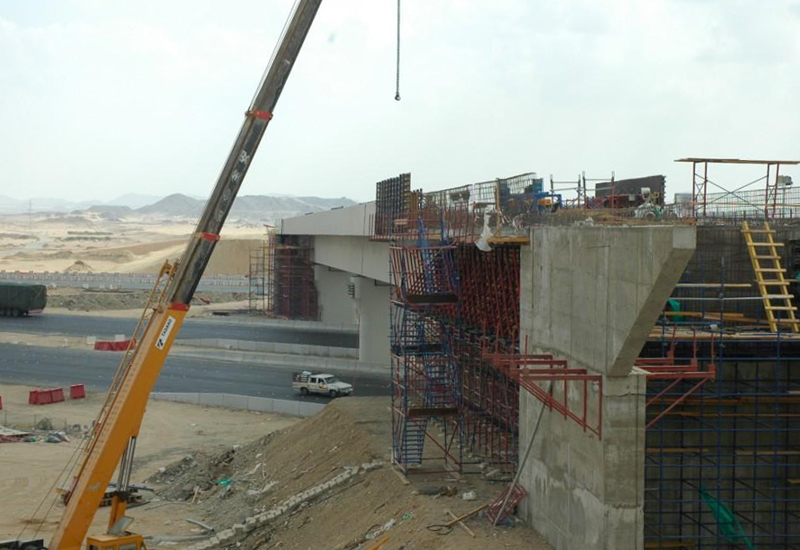 Haramain Bridge construction. Haramain Bridge construction.