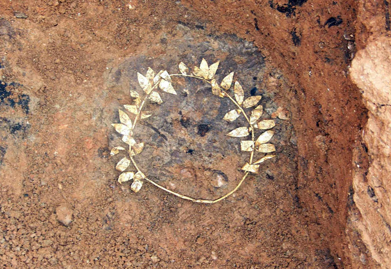 This photo released by the Ministry of Culture shows one of the four gold wreaths bearing olive leaves on 6 June, 2008. This photo released by the Ministry of Culture shows one of the four gold wreaths bearing olive leaves on 6 June, 2008.