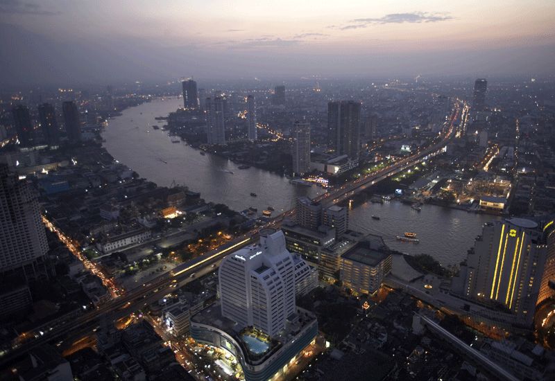 This is the first tunnel project in Bangkok to pass beneath the Chao Phraya River. This is the first tunnel project in Bangkok to pass beneath the Chao Phraya River.