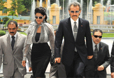 Billionaire businessman Prince Alwaleed, has signed a construction contract to build the world's tallest tower in Jeddah. Billionaire businessman Prince Alwaleed, has signed a construction contract to build the world's tallest tower in Jeddah.