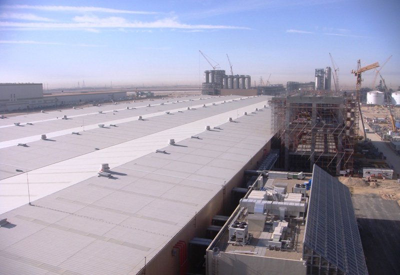 The project will generate 300 jobs, with the start of the production unit scheduled for mid 2013. The project will generate 300 jobs, with the start of the production unit scheduled for mid 2013.