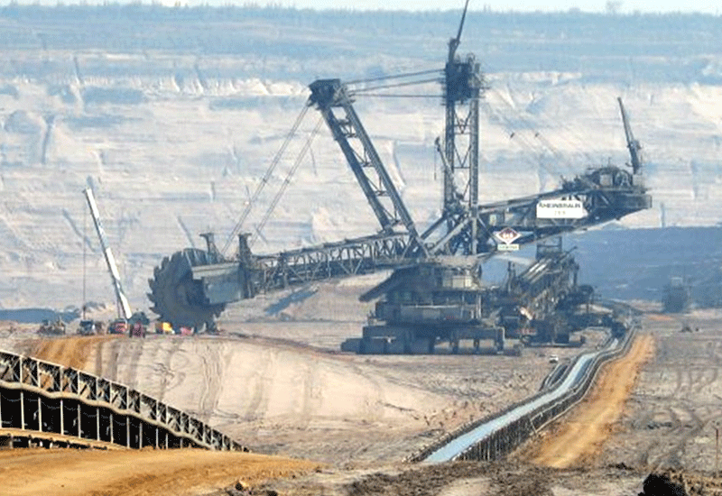 Huge construction projects call for the biggest machinery in the world. Huge construction projects call for the biggest machinery in the world.